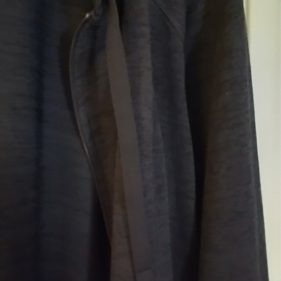 Workout jacket - Picture 3 of 3